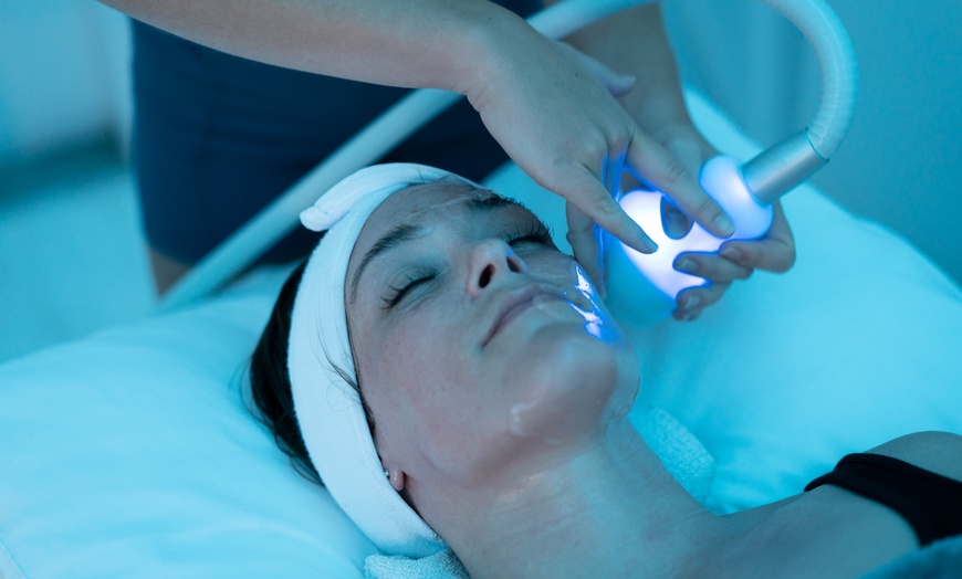 The Science Behind Blue Light Therapy for Skin: Benefits and Considerations